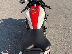 2022 YAMAHA YZF-R7 WORLD GP 60TH ANNIVERSARY EDITION SPORTBIKES - -