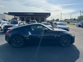 2015 NISSAN 370Z