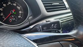2018 Volkswagen Passat - Image 34