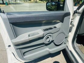 2007 JEEP COMMANDER SUV V8, FLEX FUEL, 4.7 LITER SPORT UTILITY 4D