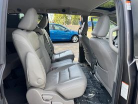 2016 TOYOTA SIENNA VAN V6, 3.5 LITER XLE MINIVAN 4D