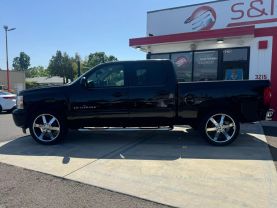 2008 CHEVROLET SILVERADO 1500 CREW CAB PICKUP V8, 4.8 LITER LS PICKUP 4D 5 3/4 FT