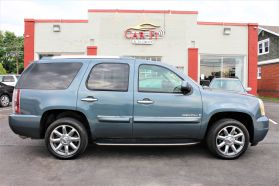 2007 GMC YUKON SUV V8, 6.2 LITER DENALI SPORT UTILITY 4D