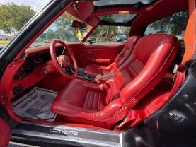 1981 CHEVROLET CORVETTE COUPE - 2D COUPE
