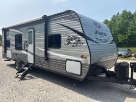 2021 JAYCO JAY FLIGHT SLX RV - 264BH at T&T Repairables - used car dealership in Spencer, Indiana.