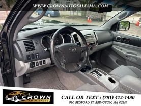 2010 TOYOTA TACOMA DOUBLE CAB PICKUP V6, 4.0 LITER PRERUNNER PICKUP 4D 5 FT