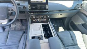 2020 Lincoln Navigator - Image 51