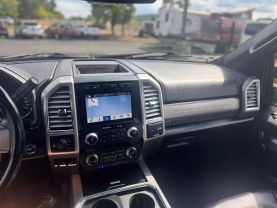 2018 FORD F350 SUPER DUTY CREW CAB PICKUP V8, TURBO DIESEL, 6.7L PLATINUM PICKUP 4D 6 3/4 FT