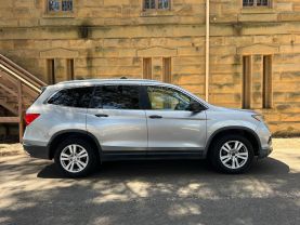2016 HONDA PILOT SUV V6, I-VTEC, 3.5 LITER LX SPORT UTILITY 4D