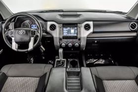 2016 TOYOTA TUNDRA CREWMAX PICKUP V8, FLEX FUEL, 5.7 LITER SR5 PICKUP 4D 5 1/2 FT