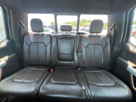 2017 Ford F250 Super Duty Crew Cab King Ranch Pickup 4d 6 3/4 Ft - Image 38