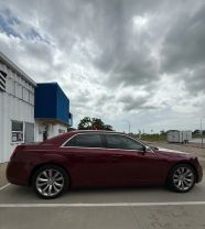 2019 CHRYSLER 300 SEDAN V6, 3.6 LITER 300 TOURING SEDAN 4D