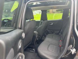 2021 Jeep Renegade - Image 10