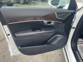 2019 VOLVO XC90