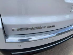 2017 GMC ACADIA LIMITED SUV V6, 3.6 LITER SPORT UTILITY 4D - Becker Auto Sales LLC in Emporia, KS