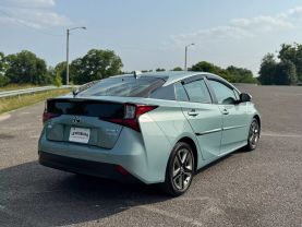 2019 TOYOTA PRIUS HATCHBACK 4-CYL, HYBRID, 1.8 LITER LIMITED HATCHBACK 4D