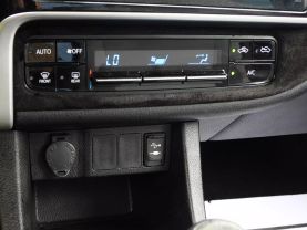2019 TOYOTA COROLLA SEDAN - AUTOMATIC - Dart Auto Group