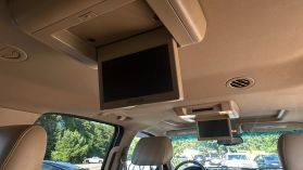 2014 Chevrolet Suburban 1500 - Image 22