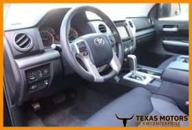 2016 TOYOTA TUNDRA CREWMAX PICKUP V8, FLEX FUEL, 5.7 LITER SR5 PICKUP 4D 5 1/2 FT