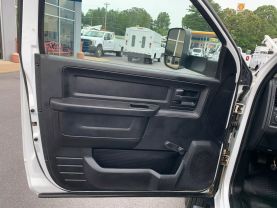 2014 RAM 5500 MECHANIC CRANE TRUCK 3,200 LBS AUTO CRANE MECHANIC CRANE TRUCK 6-CYL, TURBO DSL, 6.7L TRADESMAN REG CAB - Eddies Auto Sales