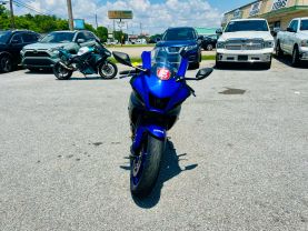 2024 YAMAHA YZF-R7 SPORTBIKES - -