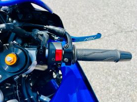 2024 YAMAHA YZF-R7 SPORTBIKES - -