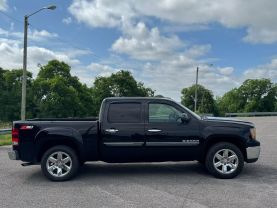 2013 GMC SIERRA 1500 CREW CAB PICKUP V8, FLEX FUEL, 5.3 LITER SLE PICKUP 4D 5 3/4 FT