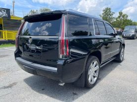 2015 Cadillac Escalade - Image 6