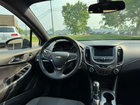 2017 CHEVROLET CRUZE SEDAN 4-CYL, TURBO, 1.4 LITER LT SEDAN 4D