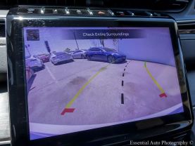 -2023 Jeep Grand Cherokee 4xe - Image 17