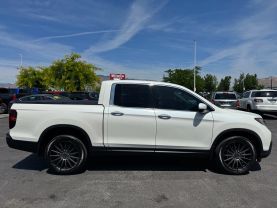 2017 HONDA RIDGELINE PICKUP V6, I-VTEC, 3.5 LITER RTL-E PICKUP 4D 5 FT
