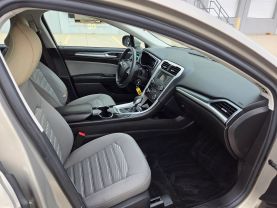 2016 Ford Fusion - Image 15