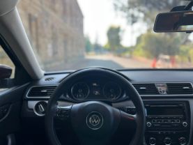 2013 VOLKSWAGEN PASSAT SEDAN 5-CYL, PZEV, 2.5 LITER 2.5L S SEDAN 4D