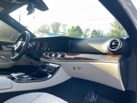 2017 Mercedes-benz E-class - Image 20