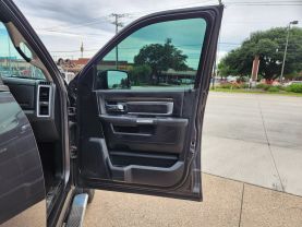 2014 RAM 1500 CREW CAB PICKUP V8, HEMI, 5.7 LITER LARAMIE LIMITED PICKUP 4D 5 1/2 FT