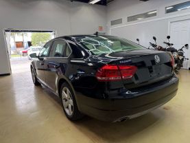 2012 VOLKSWAGEN PASSAT