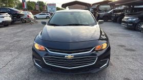 2018 Chevrolet Malibu - Image 2