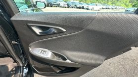 2018 Chevrolet Malibu - Image 18