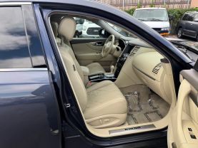 2010 INFINITI FX SUV V6, 3.5 LITER FX35 SPORT UTILITY 4D