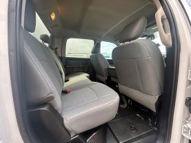 2016 RAM 2500 CREW CAB PICKUP V8, HEMI, 6.4 LITER TRADESMAN PICKUP 4D 8 FT