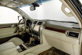 2017 LEXUS GX SUV V8, 4.6 LITER GX 460 SPORT UTILITY 4D