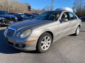 2009 MERCEDES-BENZ E-CLASS SEDAN V6, TURBO DIESEL, 3.0L E 320 BLUETEC SEDAN 4D