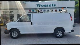2015 Chevrolet Express 2500 Cargo Van 3d - Image 1