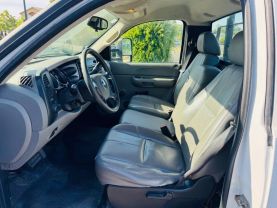 2008 GMC SIERRA 2500 HD REGULAR CAB PICKUP V8, 6.0 LITER WORK TRUCK PICKUP 2D 8 FT