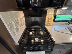 Used 2019 THOR MOTOR COACH WINDSPORT - - 29M - LA Auto Star located in Virginia Beach, VA