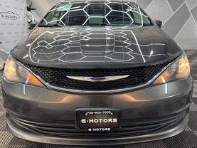 2020 CHRYSLER VOYAGER