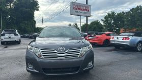 2012 Toyota Venza - Image 2