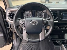 2017 TOYOTA TACOMA DOUBLE CAB SR5 PICKUP 4D 5 FT