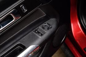 2018 Ford Mustang - Image 33