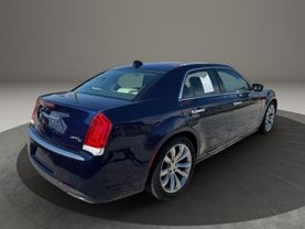 2015 CHRYSLER 300 SEDAN V8, HEMI, 5.7 LITER 300C PLATINUM SEDAN 4D